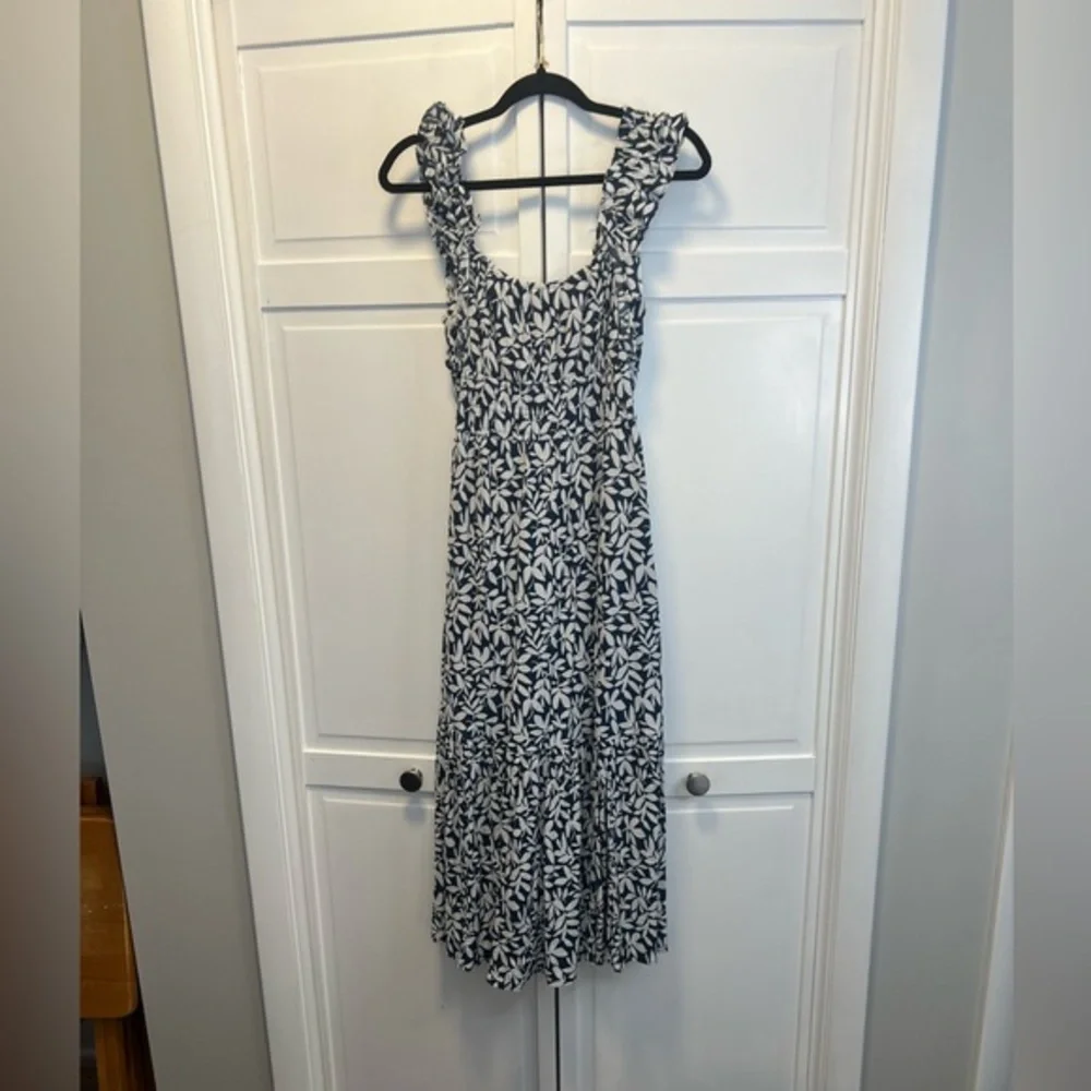 Abercrombie & Fitch Womens Ruffle Strap Textured Maxi Dress Size S/P Blue/White